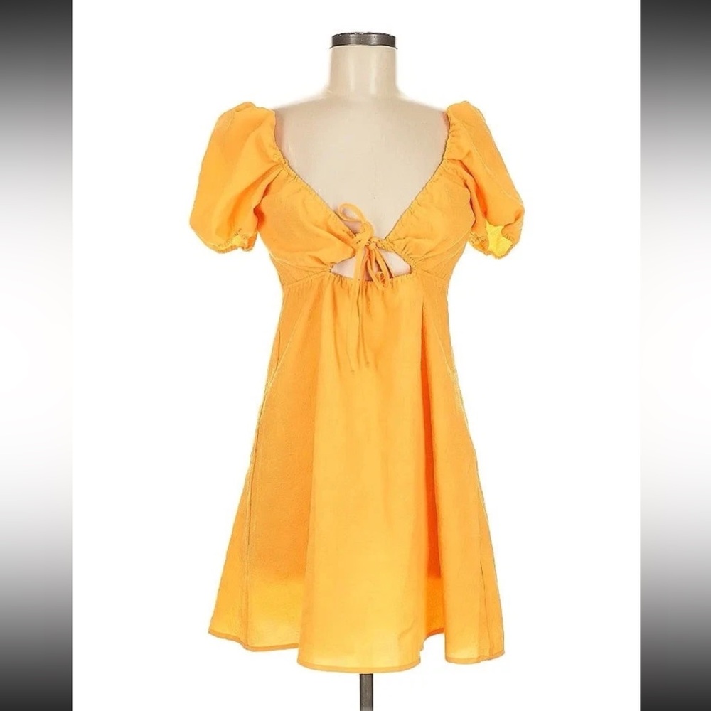 H&M Divided Medium Orange Casual Dress